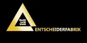 Ein goldenes Dreieck mit der Aufschrift entschederfabrik darauf.