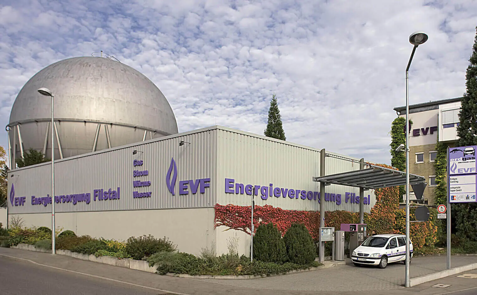 Energieversorgung Filstal (EVF) Ausenaufnahme des Gebäudes